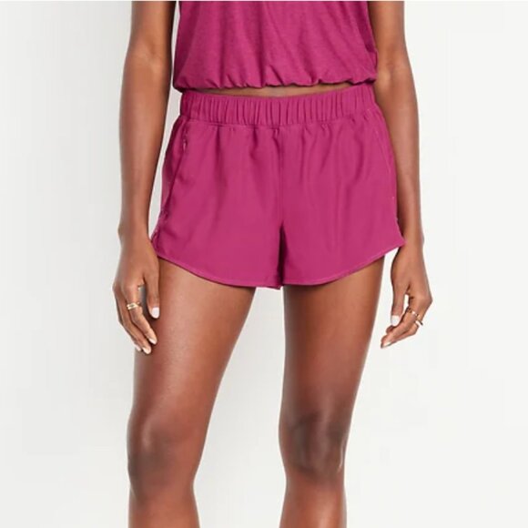 NEW Old Navy Mid-Rise StretchTech Run Shorts -- 3-inch inseam - Picture 3 of 3